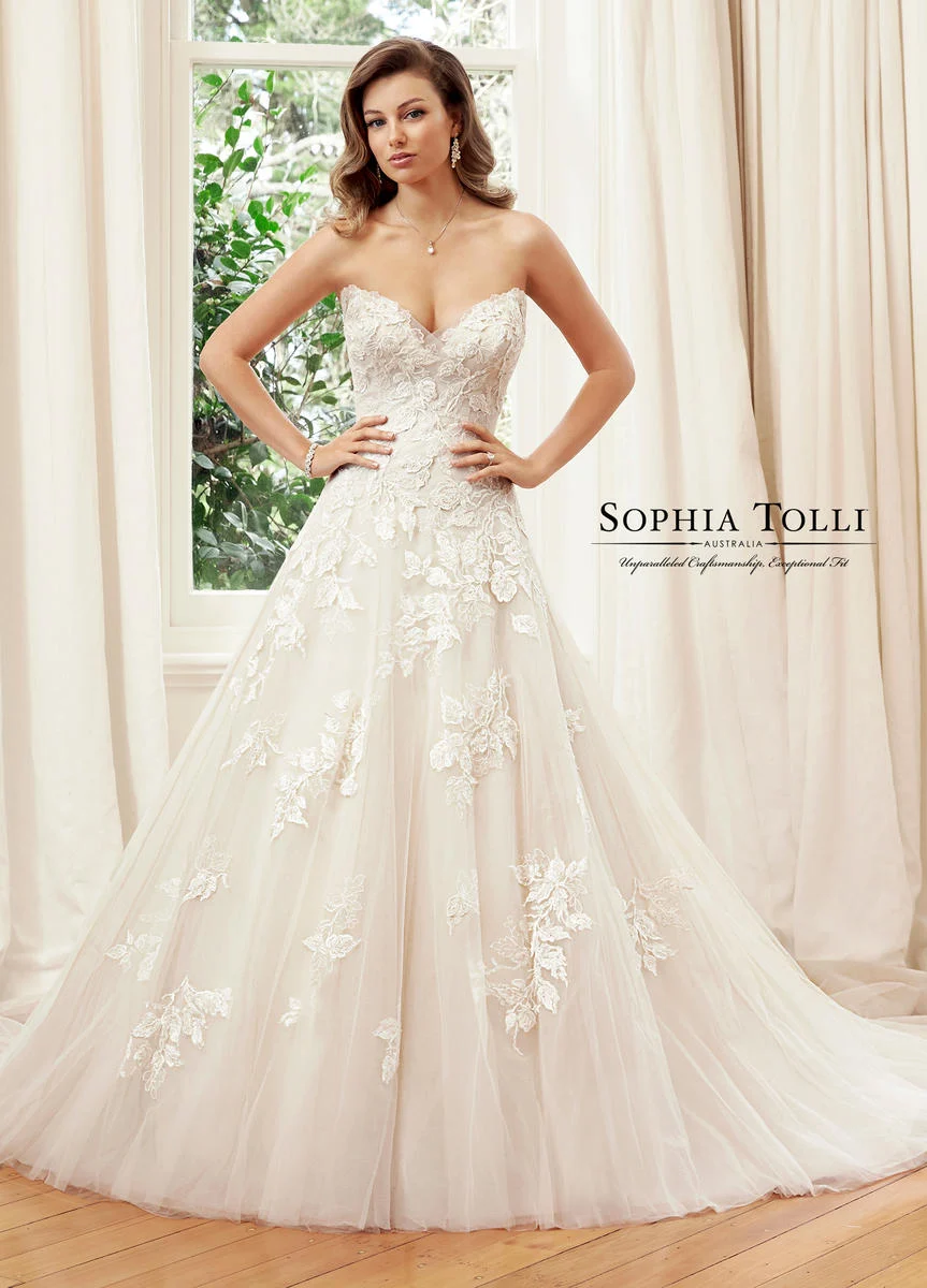 SOPHIA TOLLI Y11953 Size 12 Wedding Gown | The Brides Closet