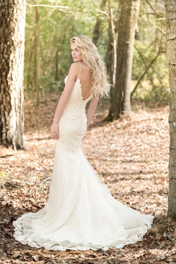 LILLIAN WEST 6460 Size 6 Lt Gold/Ivory - Image 2