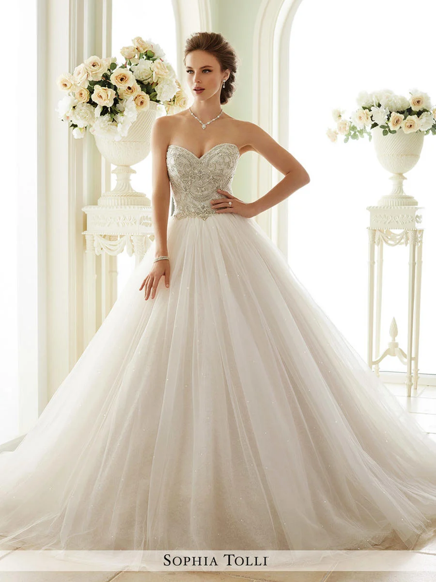 SOPHIA TOLLI Y21663 Size 4 Ivory/Blush