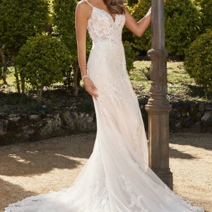 SOPHIA TOLLI Y12021 Size 16 Ivory/Champagne