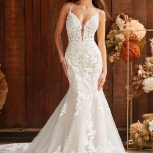 SOPHIA TOLLI Y22264 Size 8 Ivory