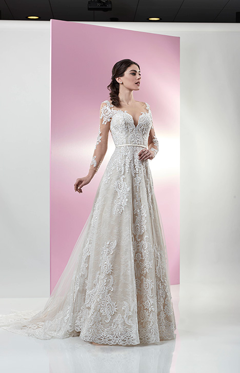 Venus VE8796N size 18 Ivory/Ivory/Ivory