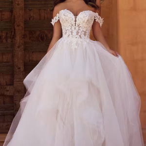 SOPHIA TOLLI Y3131 Size 6 Ivory/Blush